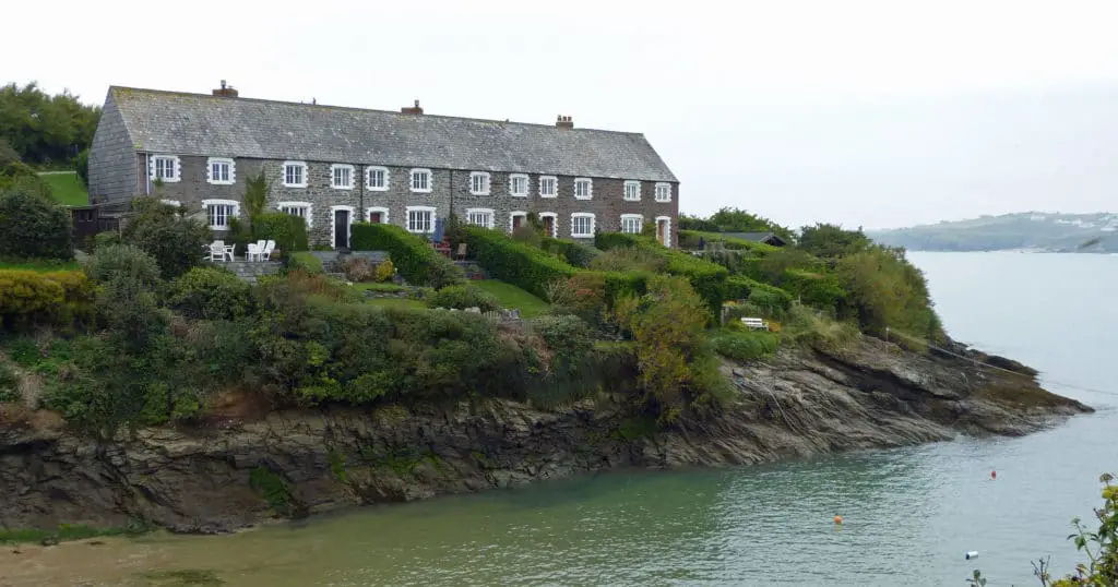 Hawkers cove beach, Padstow, things to do in Padstow, cornwall cove, cornish beaches