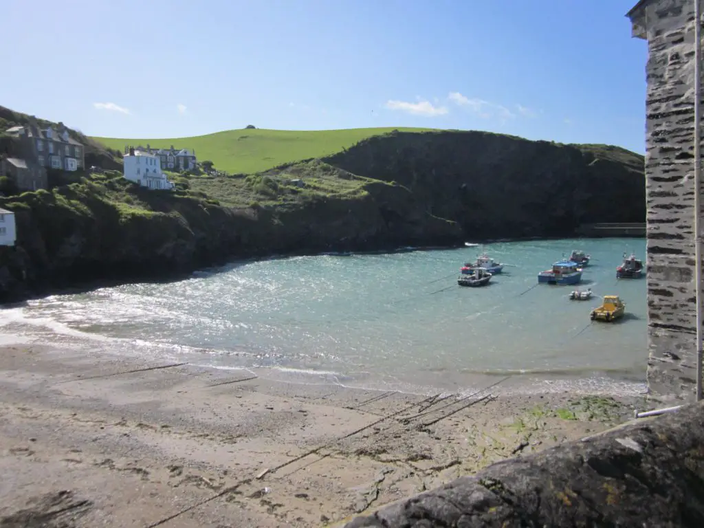 Port Isaac day trip from Polzeath, Cornwall beach, blue sea